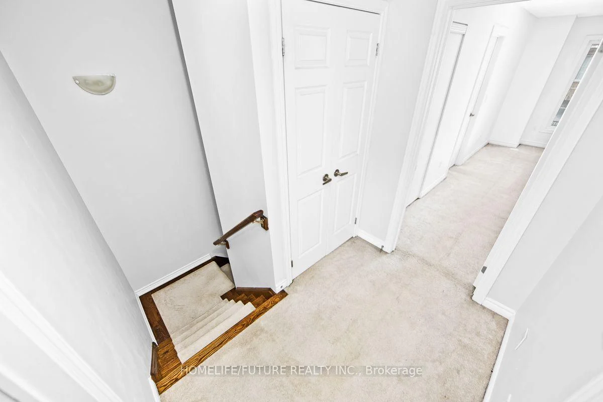Photo 19 of Unit 7, 3170 Boxford Crescent, Mississauga, Churchill Meadows — HOMEH