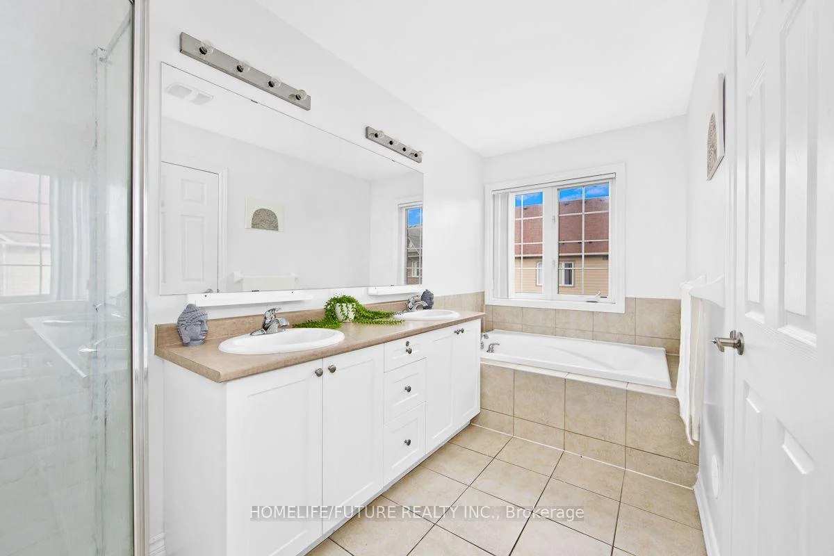 Photo 22 of Unit 7, 3170 Boxford Crescent, Mississauga, Churchill Meadows — HOMEH