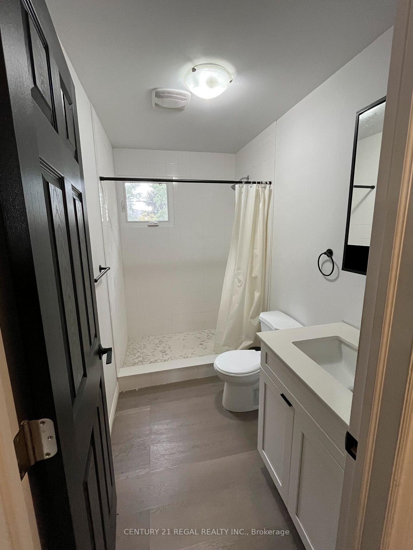 Photo 2 of 784 Nebo Road, Hamilton, Rural Glanbrook — HOMEH