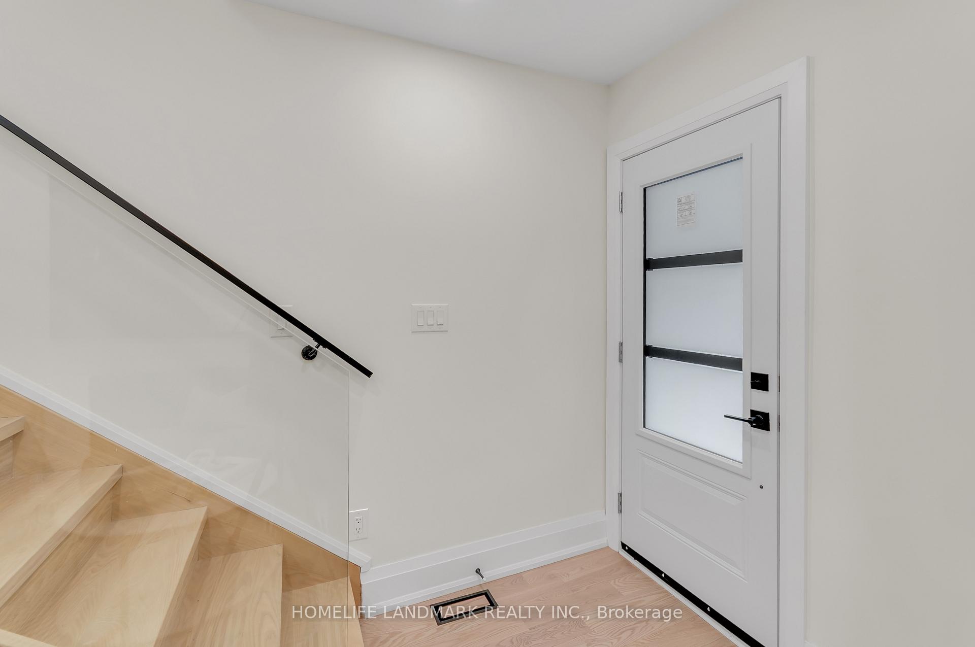 Photo 13 of 26 Queensdale Avenue, Toronto, Danforth Village-East York — HOMEH