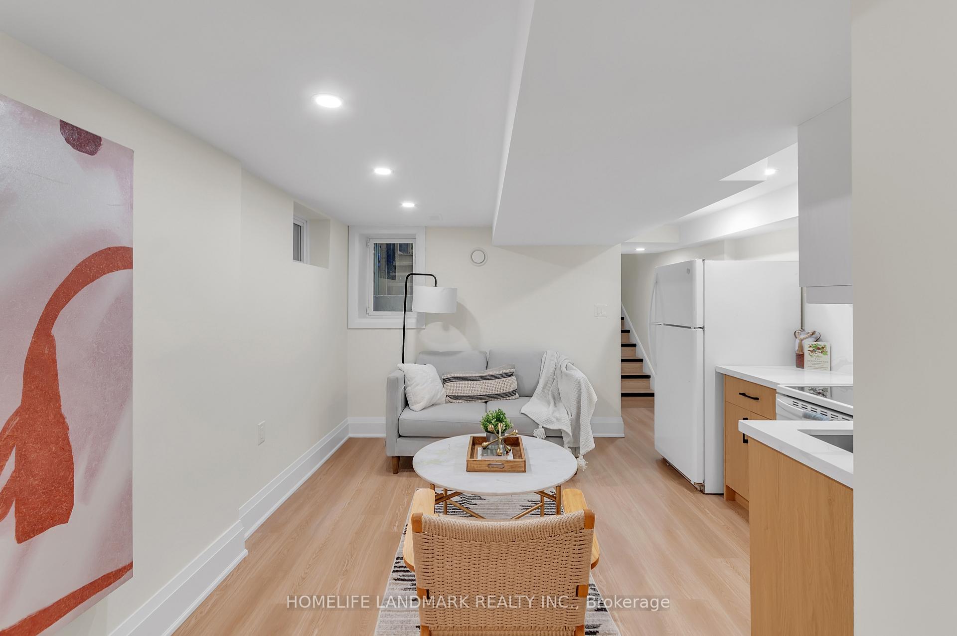 Photo 18 of 26 Queensdale Avenue, Toronto, Danforth Village-East York — HOMEH