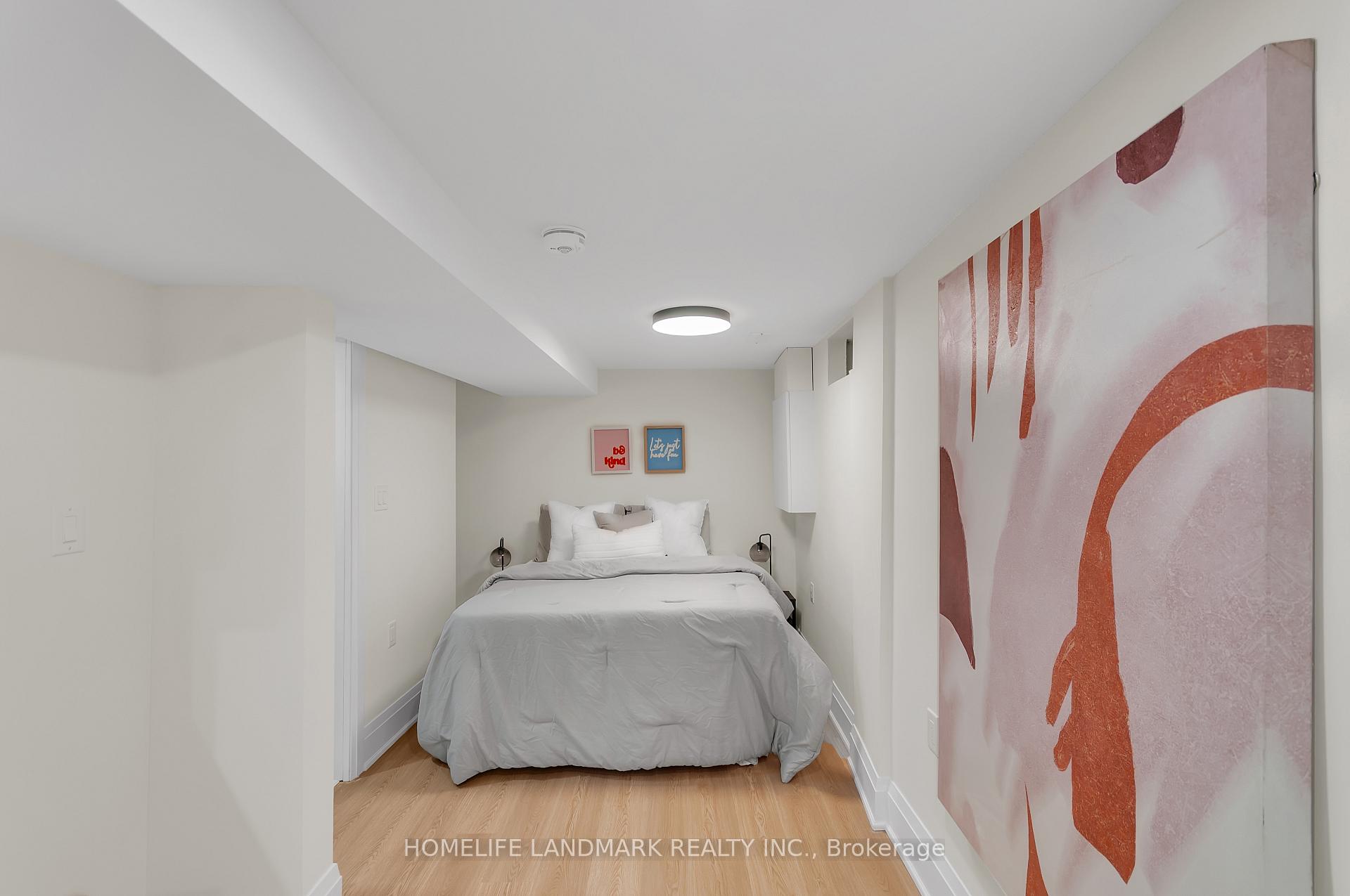 Photo 21 of 26 Queensdale Avenue, Toronto, Danforth Village-East York — HOMEH