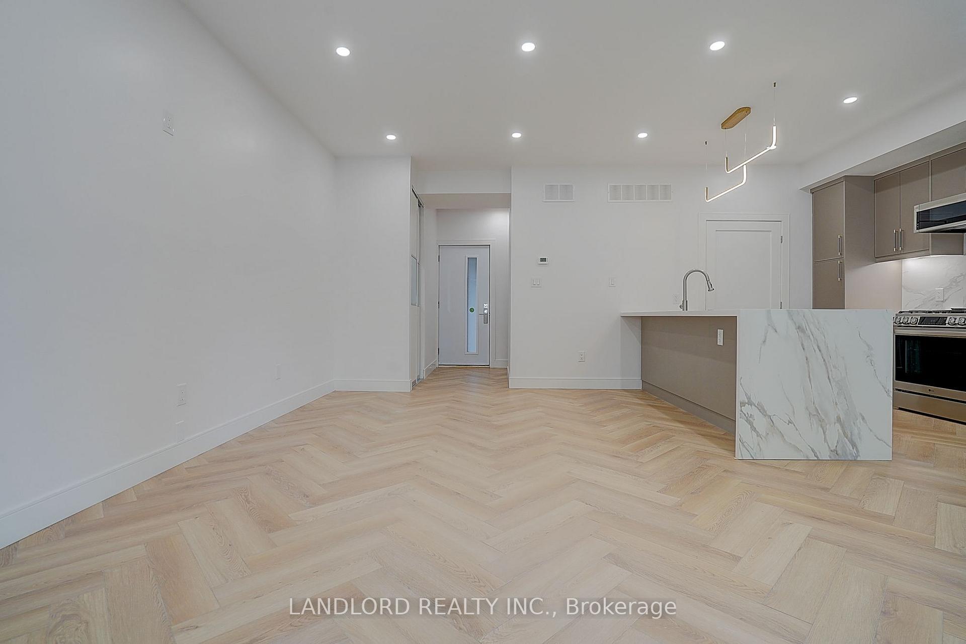 Photo 21 of Unit Unit 4, 1344 Pape Avenue, Toronto, Broadview North — HOMEH