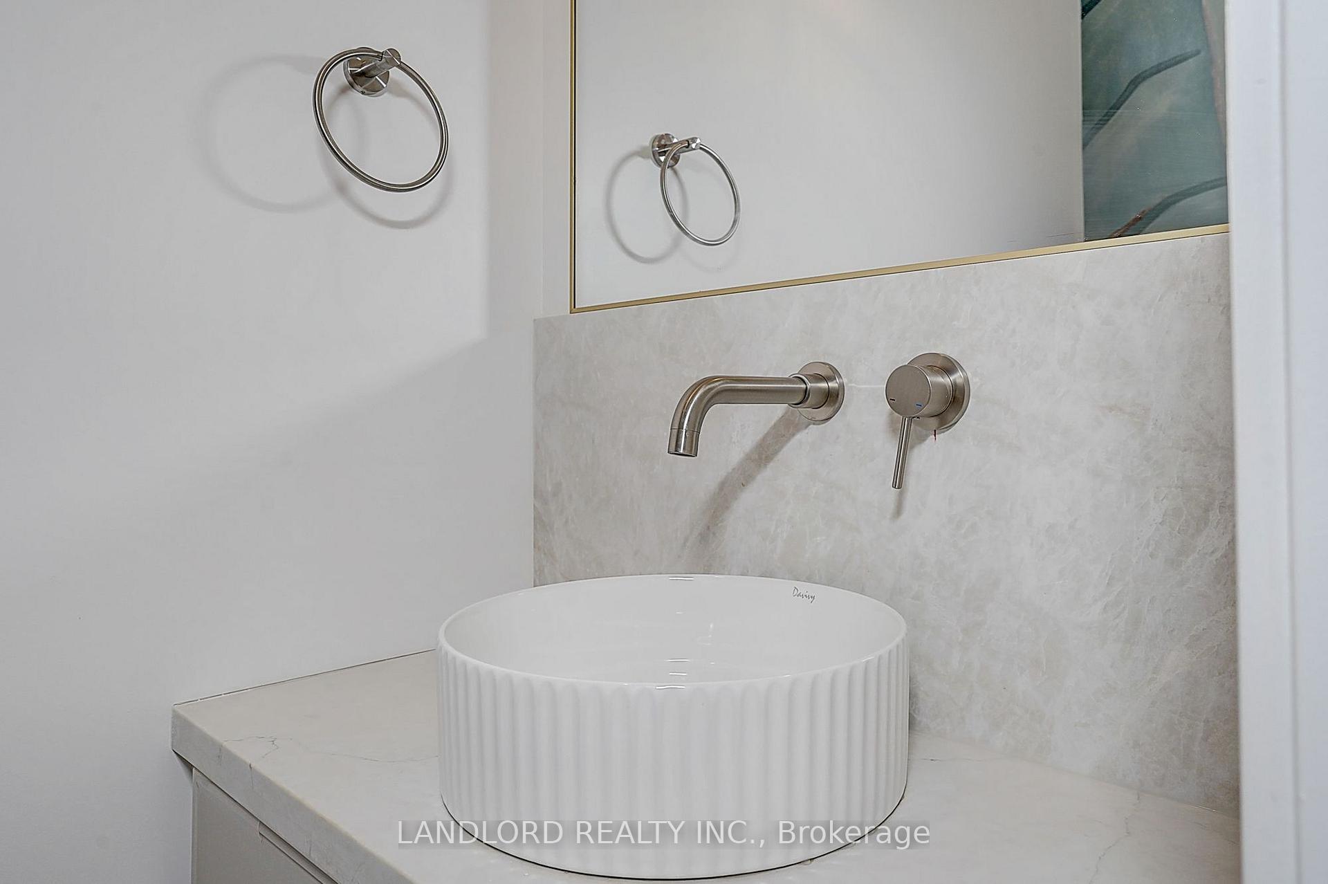 Photo 24 of Unit Unit 4, 1344 Pape Avenue, Toronto, Broadview North — HOMEH