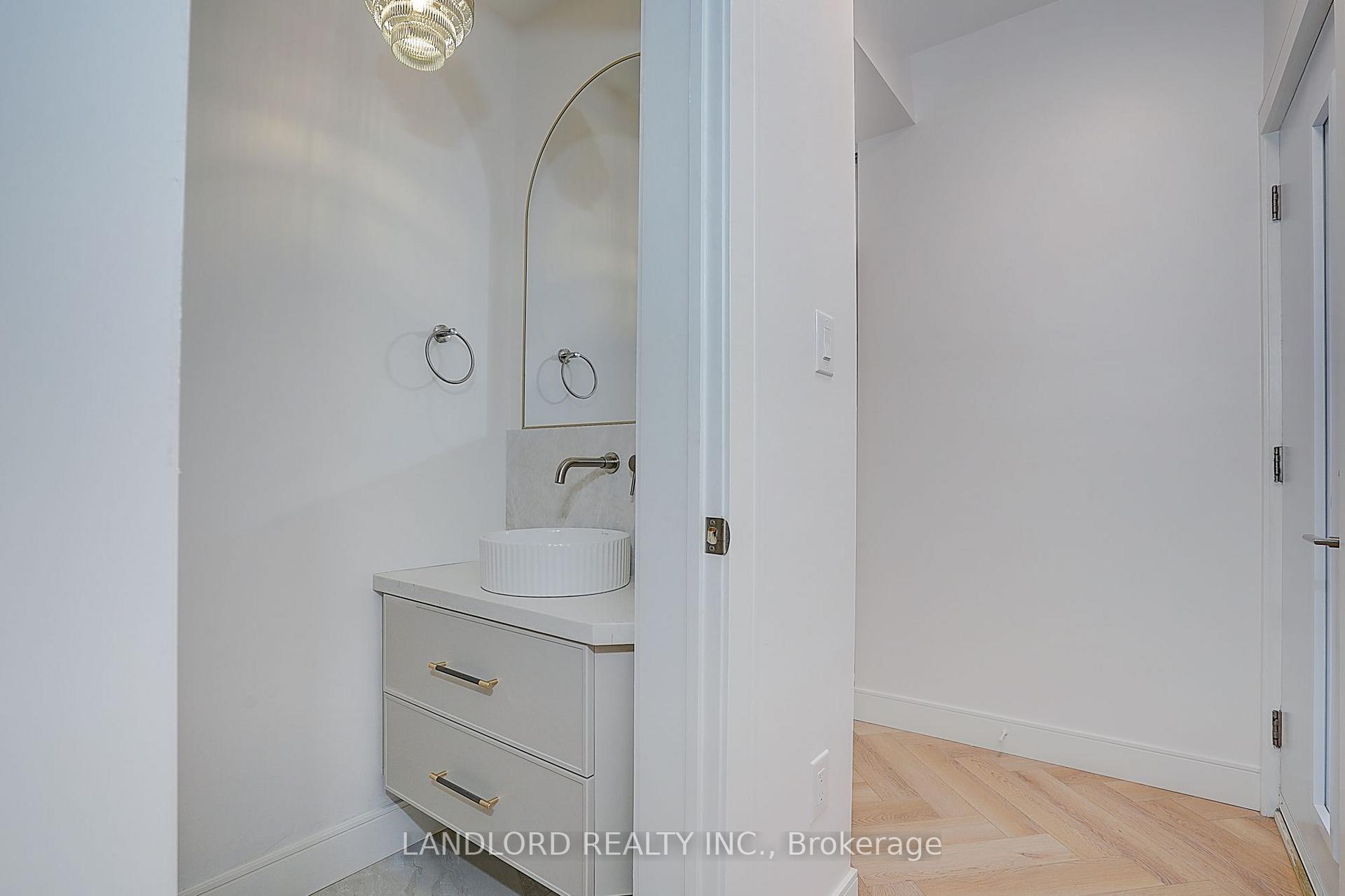 Photo 25 of Unit Unit 4, 1344 Pape Avenue, Toronto, Broadview North — HOMEH