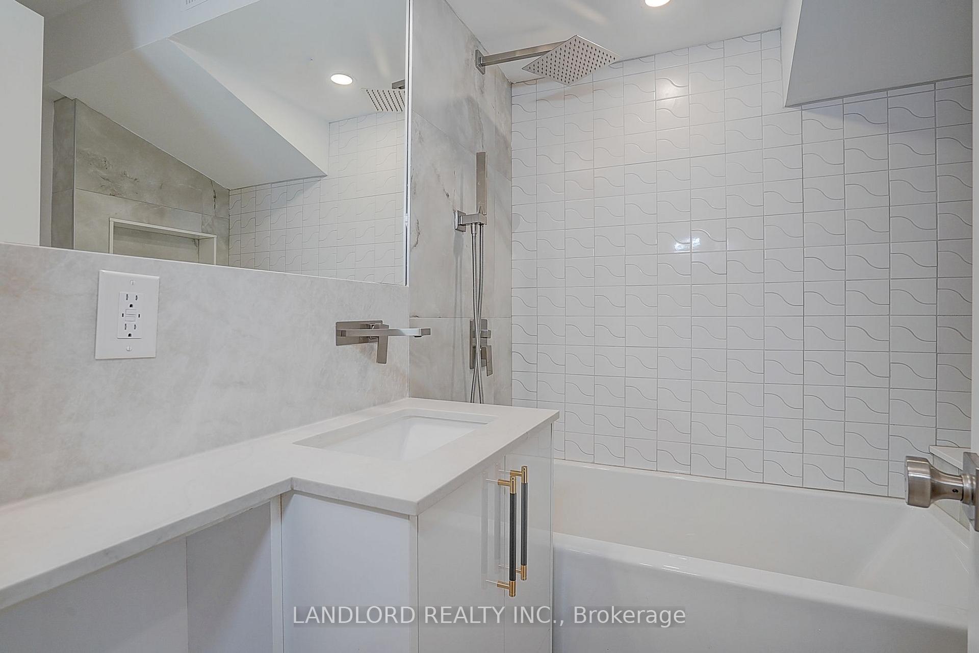 Photo 29 of Unit Unit 4, 1344 Pape Avenue, Toronto, Broadview North — HOMEH