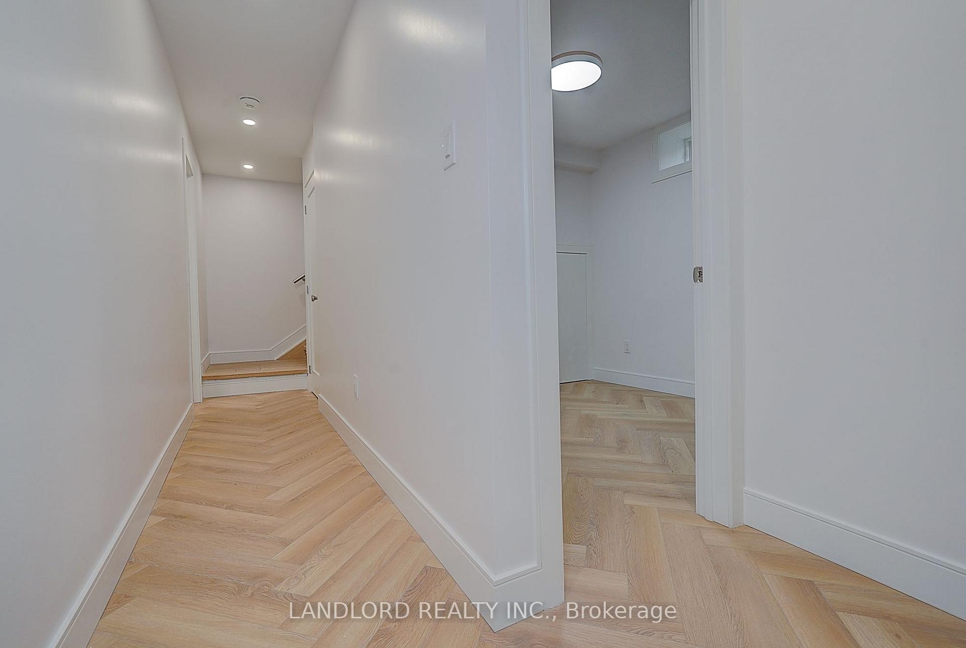 Photo 31 of Unit Unit 4, 1344 Pape Avenue, Toronto, Broadview North — HOMEH