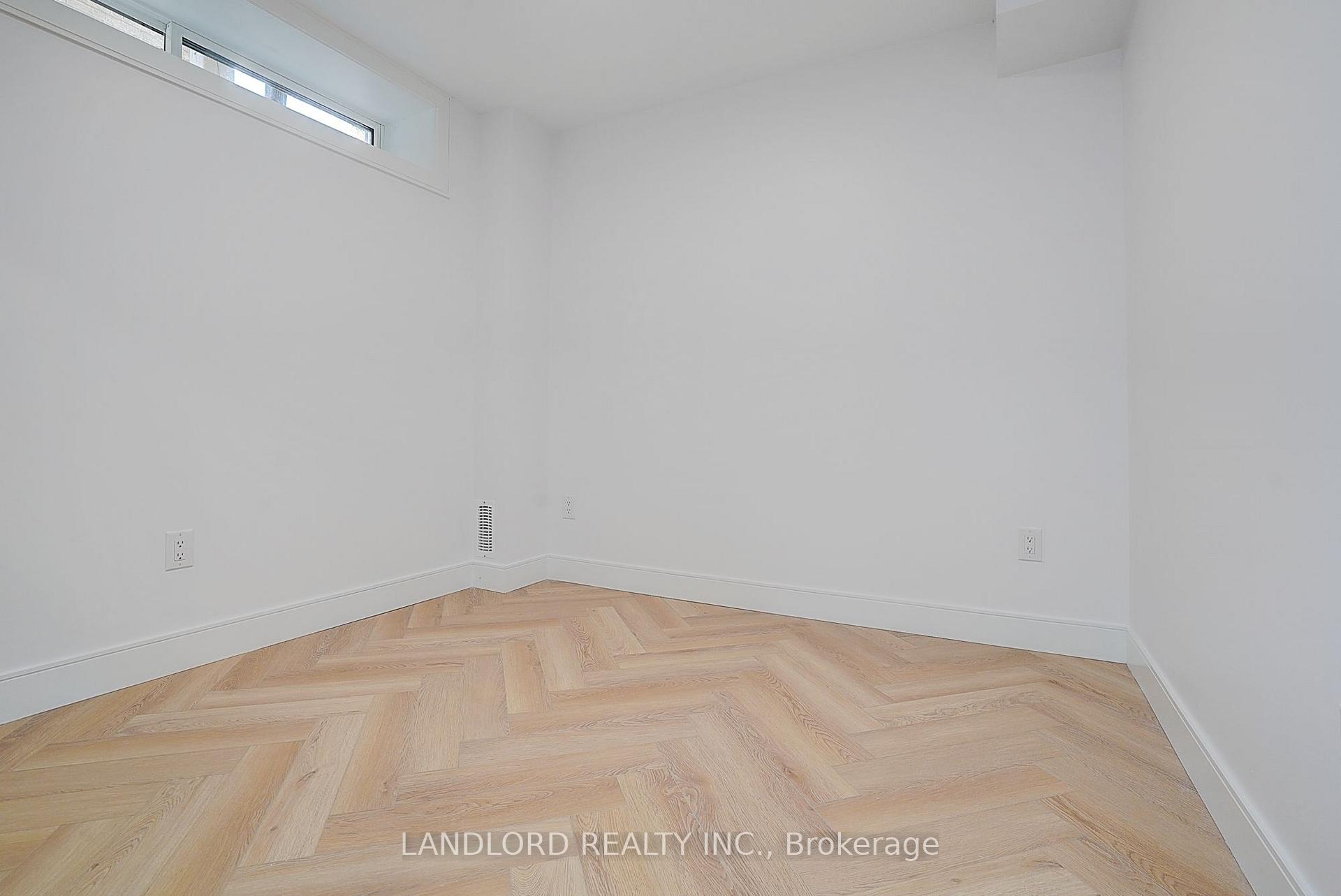 Photo 39 of Unit Unit 4, 1344 Pape Avenue, Toronto, Broadview North — HOMEH