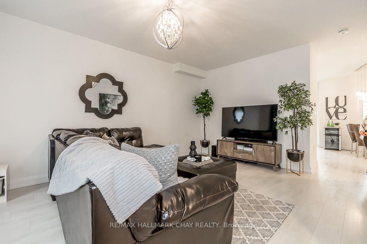 Photo 23 of 199 Ardagh Road, Barrie, Ardagh — HOMEH