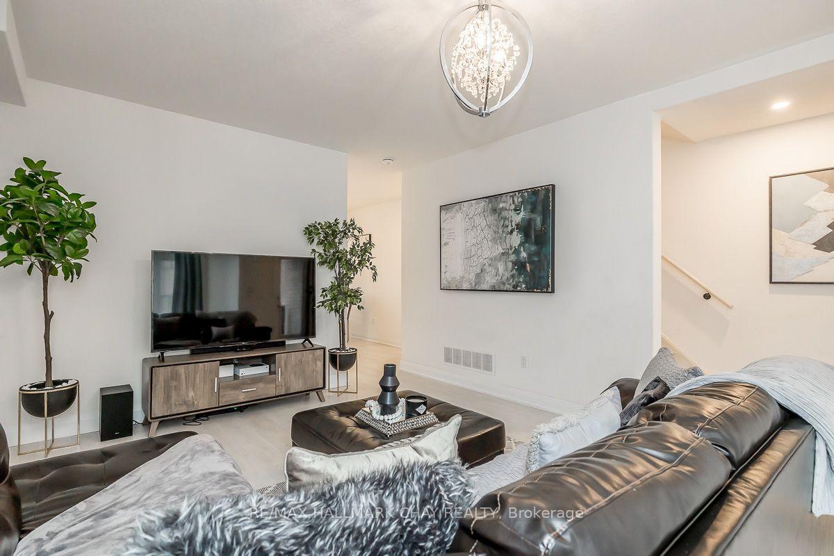 Photo 24 of 199 Ardagh Road, Barrie, Ardagh — HOMEH