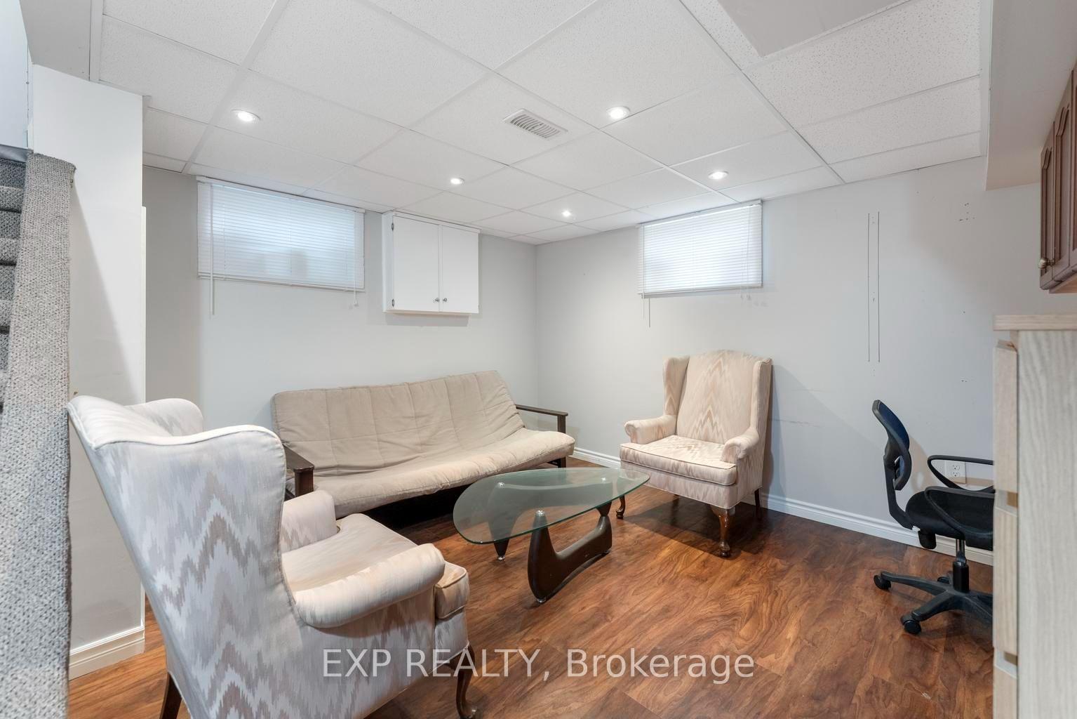 Photo 27 of 1063 Joan Drive, Burlington, LaSalle — HOMEH
