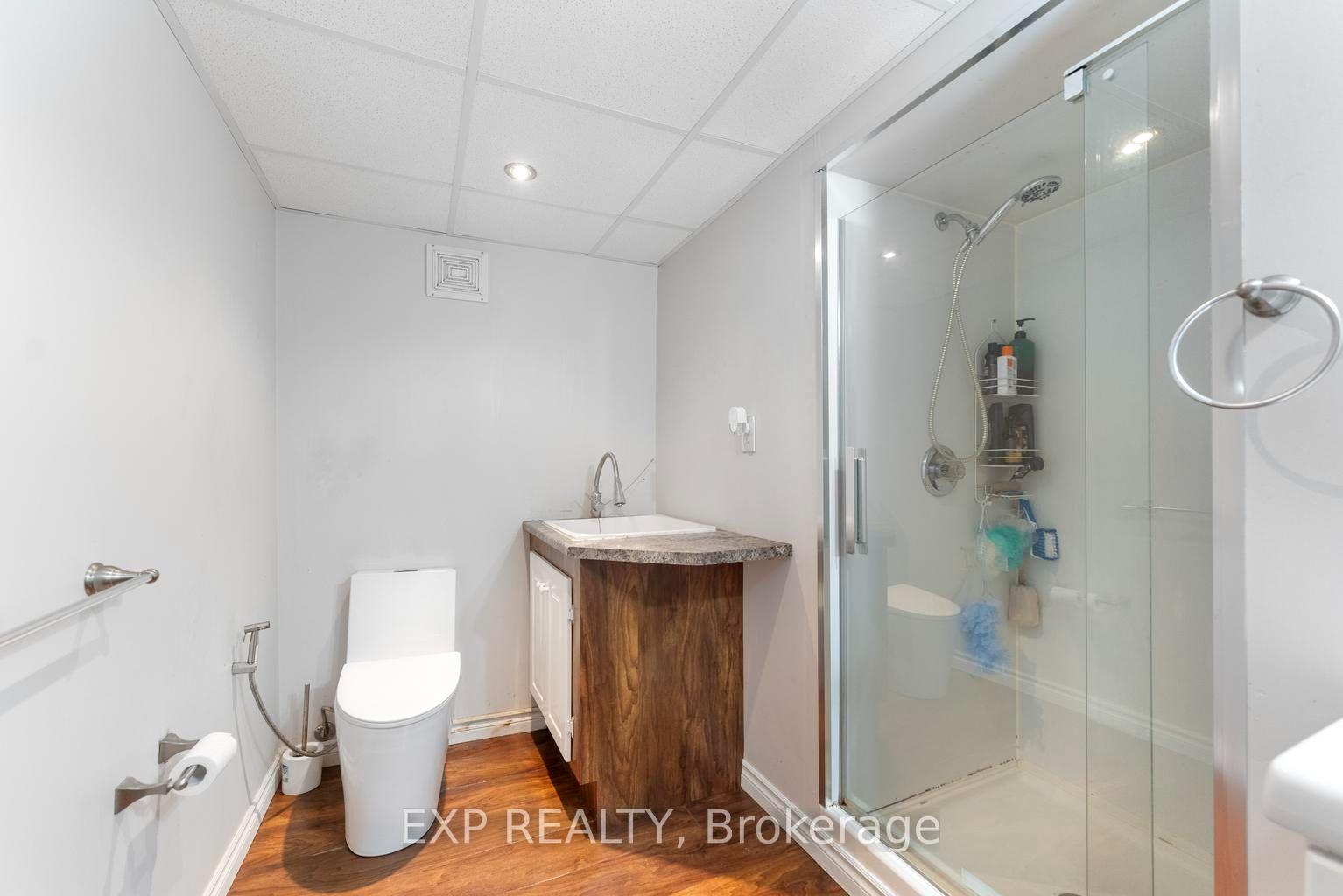 Photo 36 of 1063 Joan Drive, Burlington, LaSalle — HOMEH