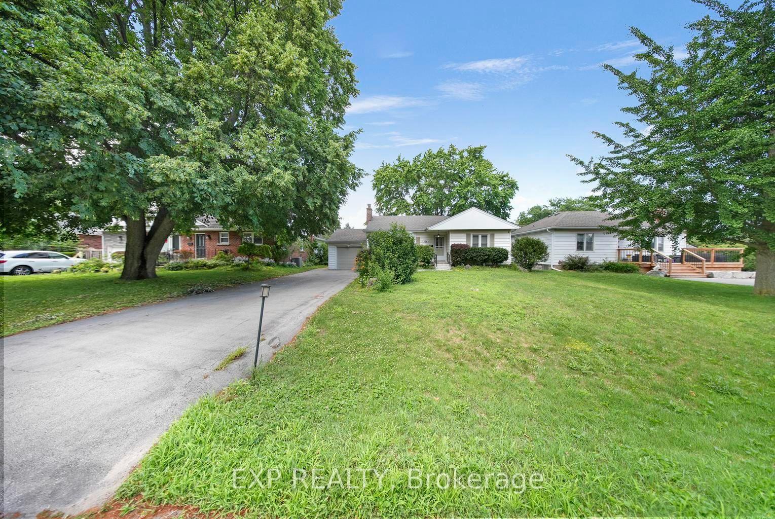 Photo 45 of 1063 Joan Drive, Burlington, LaSalle — HOMEH