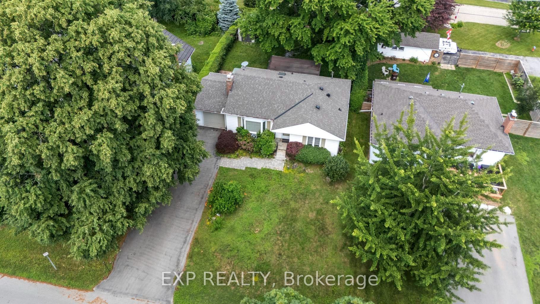 Photo 47 of 1063 Joan Drive, Burlington, LaSalle — HOMEH