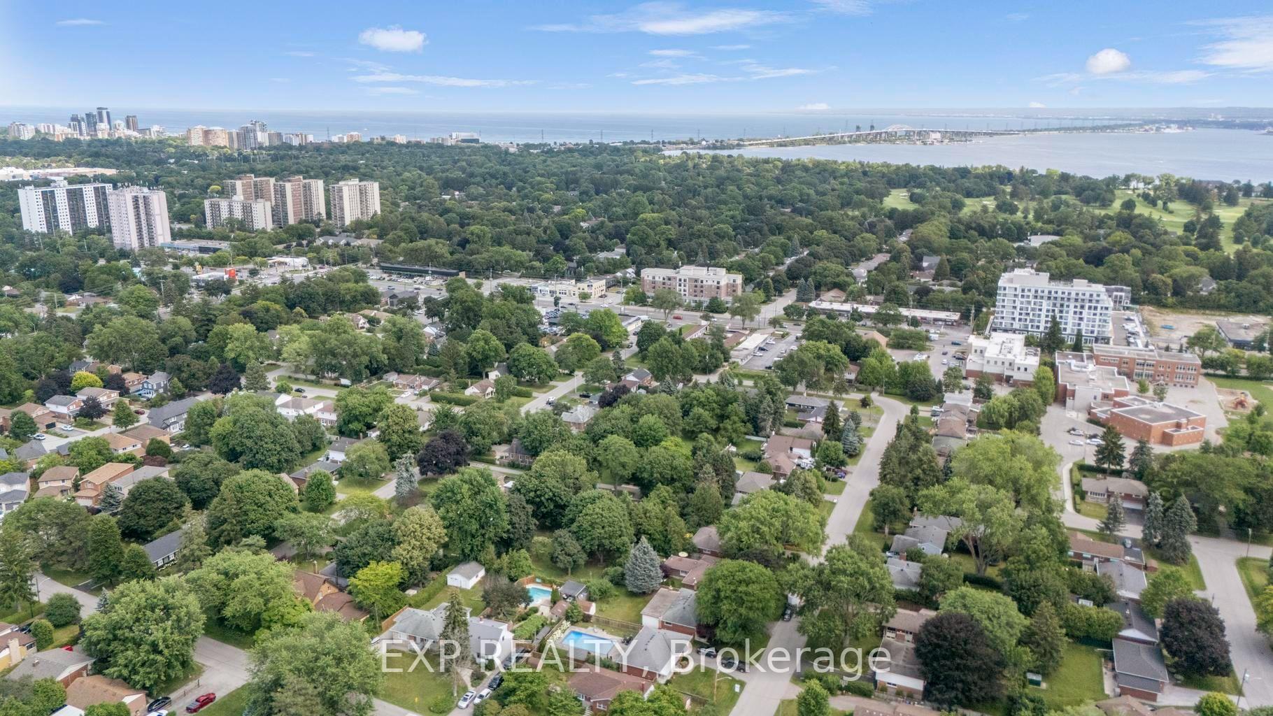 Photo 49 of 1063 Joan Drive, Burlington, LaSalle — HOMEH