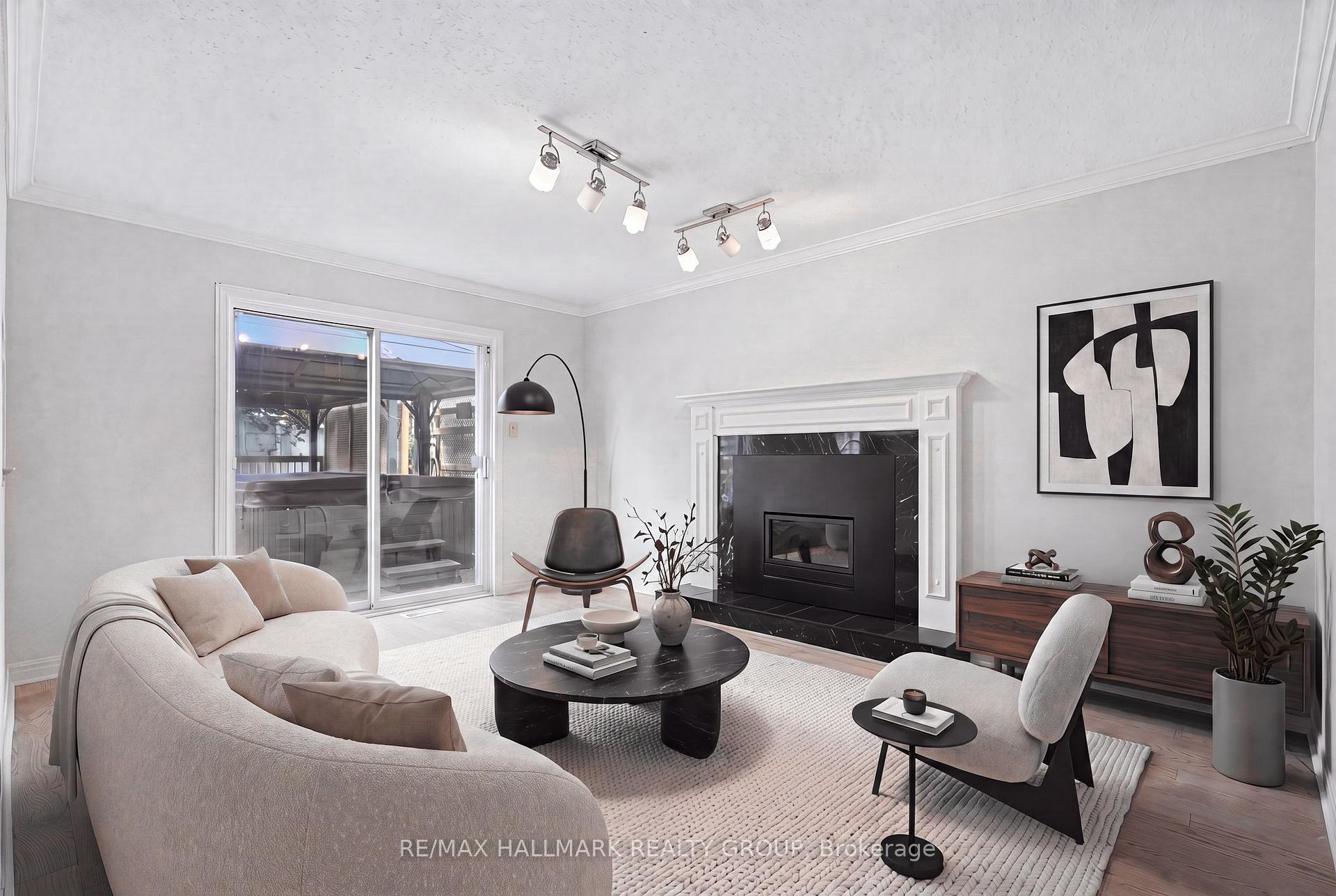 Photo 10 of 30 Rowe Drive, Ottawa, Kanata - Katimavik — HOMEH