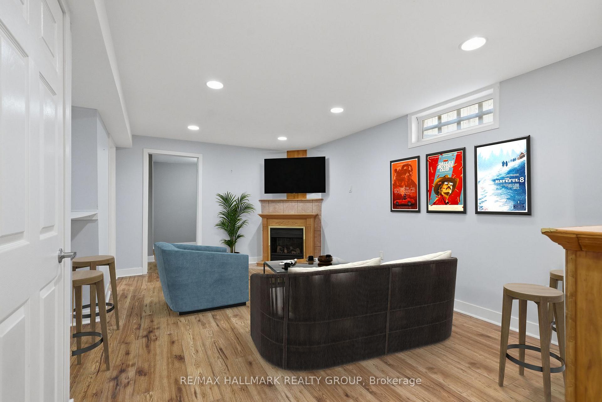 Photo 17 of 30 Rowe Drive, Ottawa, Kanata - Katimavik — HOMEH