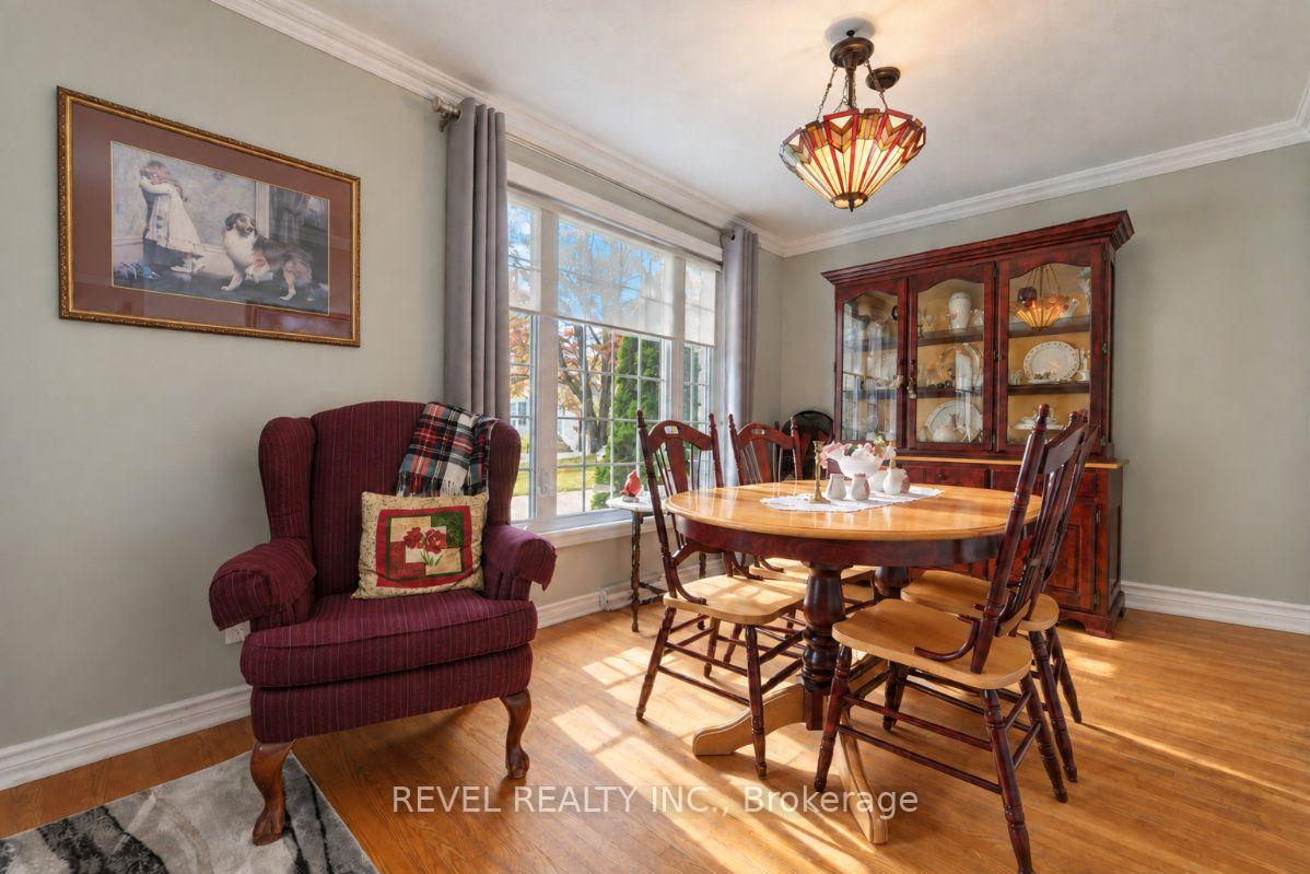 Photo 10 of 2213 Circle Place, Ottawa, Elmvale Acres/Urbandale — HOMEH