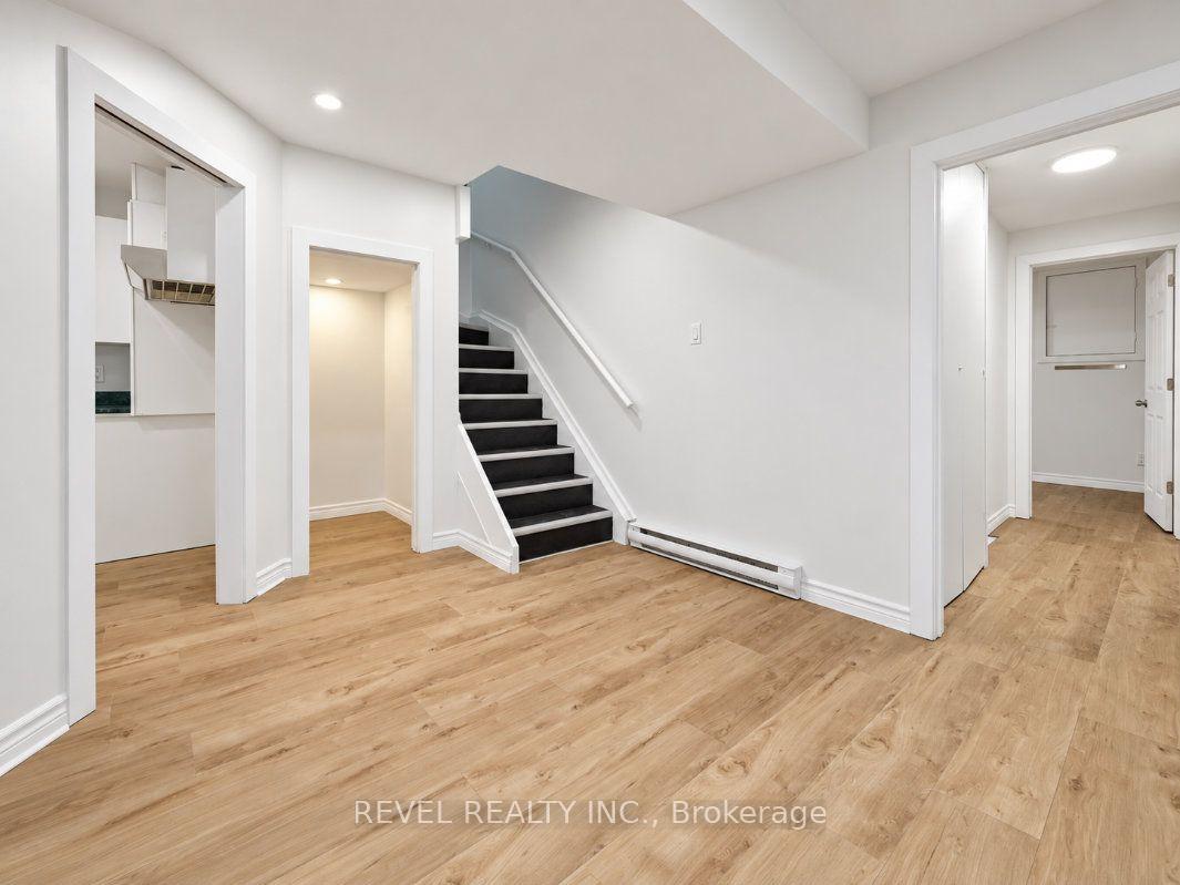 Photo 19 of 2213 Circle Place, Ottawa, Elmvale Acres/Urbandale — HOMEH