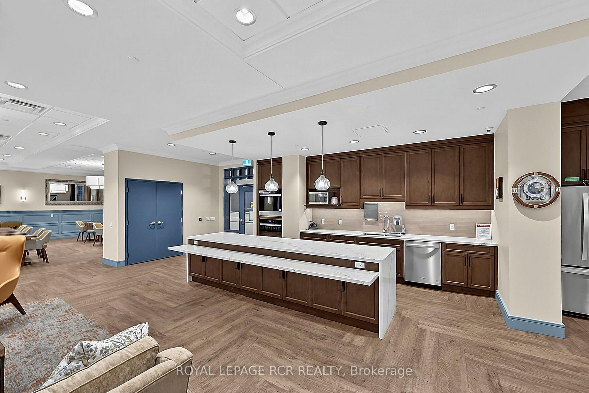 Photo 25 of Unit 318, 460 William Graham Drive, Aurora, Rural Aurora — HOMEH