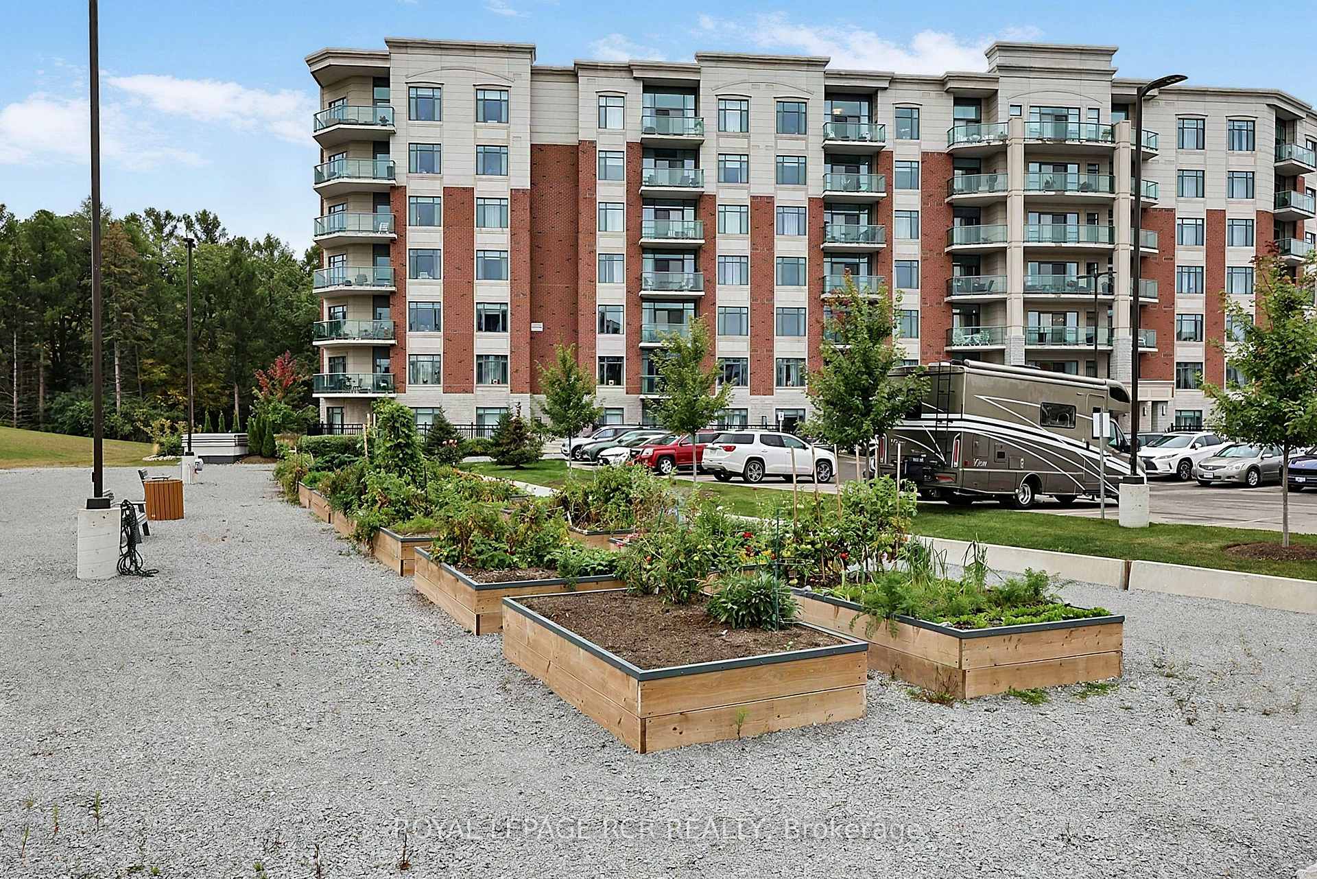 Photo 37 of Unit 318, 460 William Graham Drive, Aurora, Rural Aurora — HOMEH