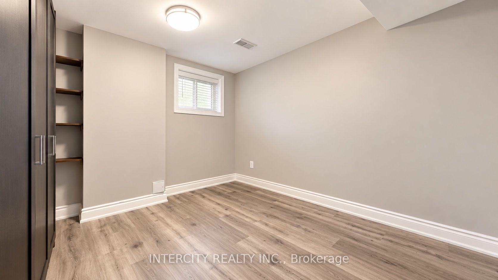 Photo 33 of 159 Moffatt Avenue, Brampton, Fletcher's West — HOMEH