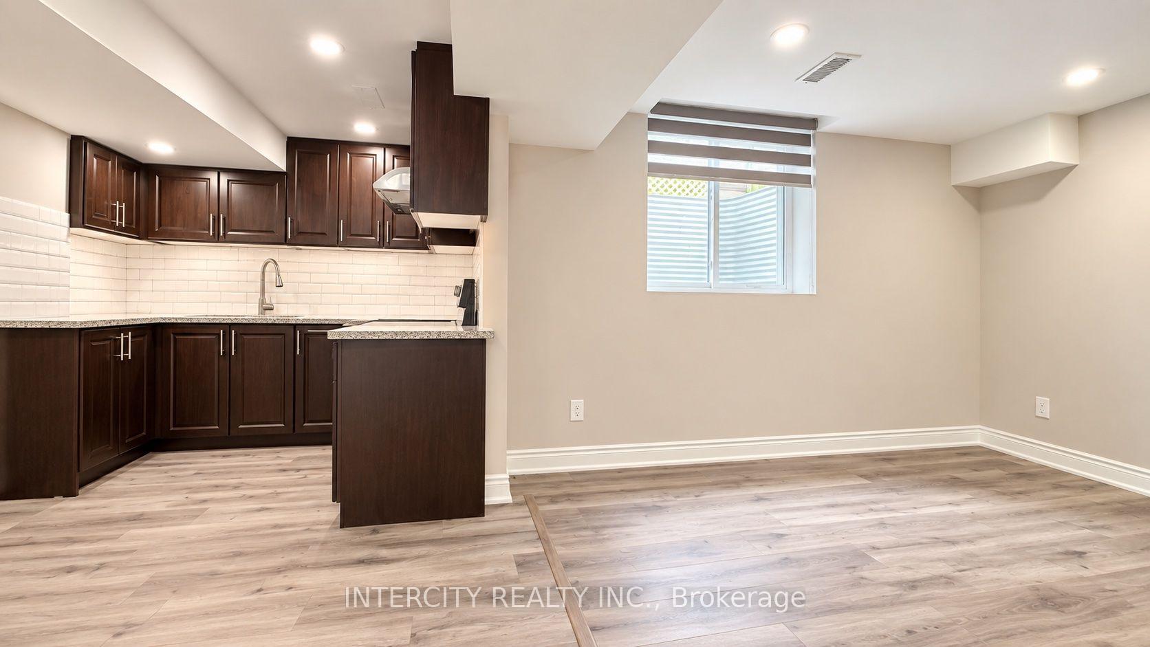 Photo 34 of 159 Moffatt Avenue, Brampton, Fletcher's West — HOMEH