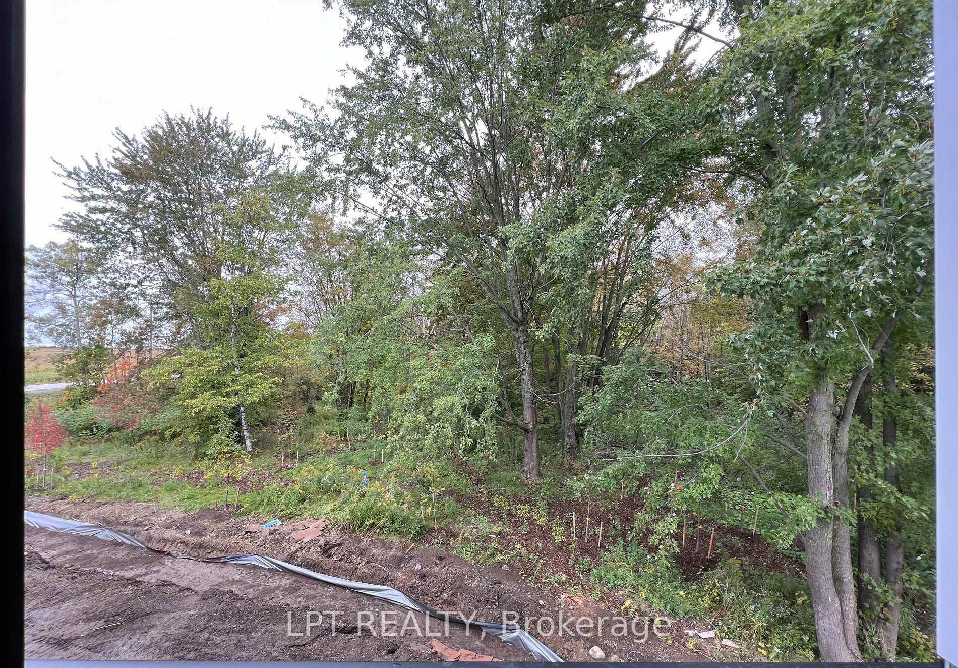Photo 14 of 1482 Purchase Pl, Innisfil, Lefroy — HOMEH
