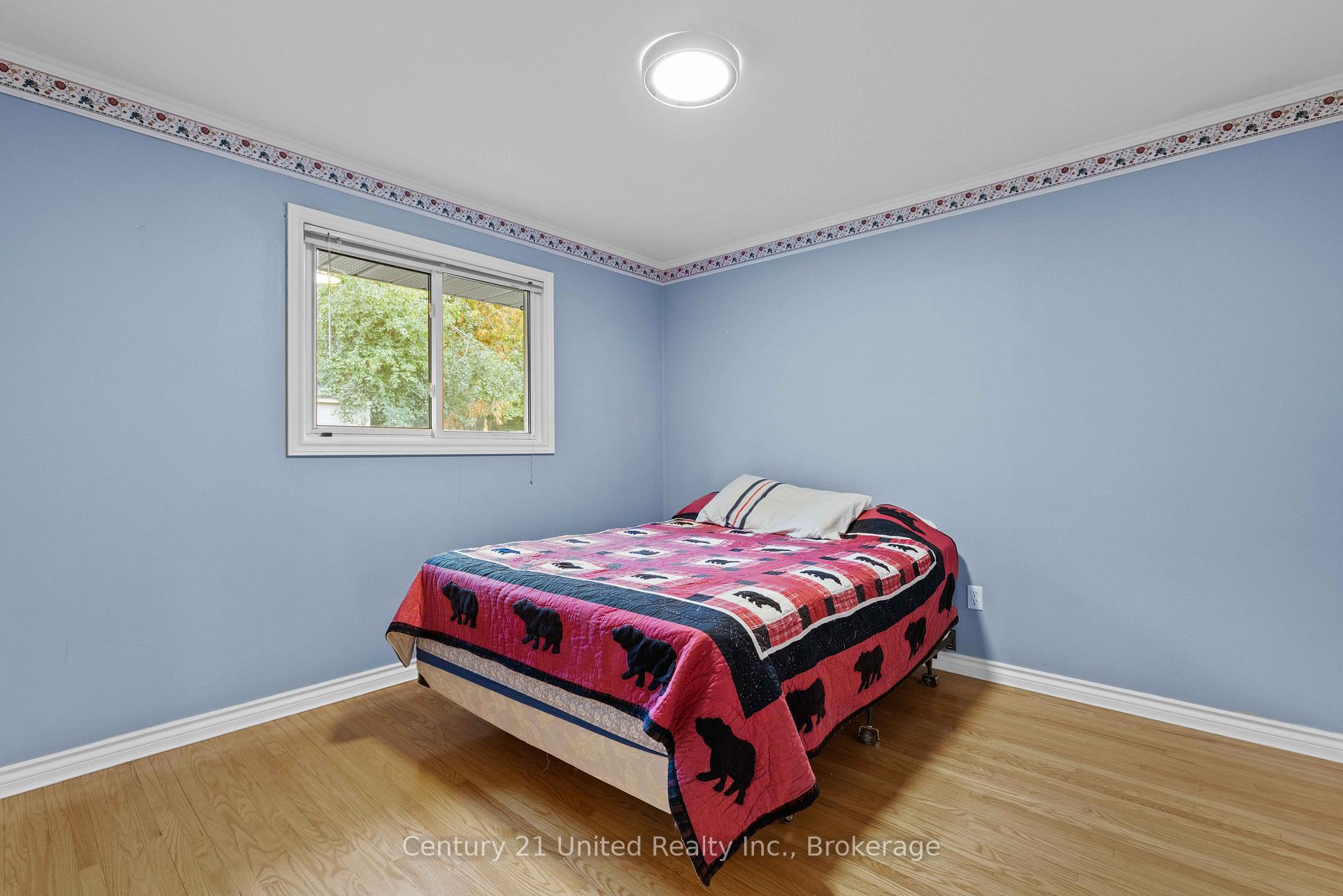 Photo 20 of 1203 Royal Drive, Peterborough, Northcrest Ward 5 — HOMEH