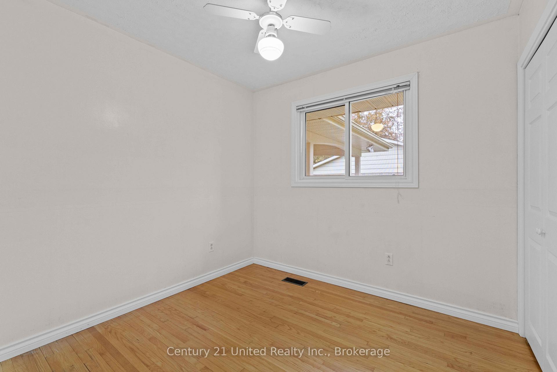 Photo 22 of 1203 Royal Drive, Peterborough, Northcrest Ward 5 — HOMEH