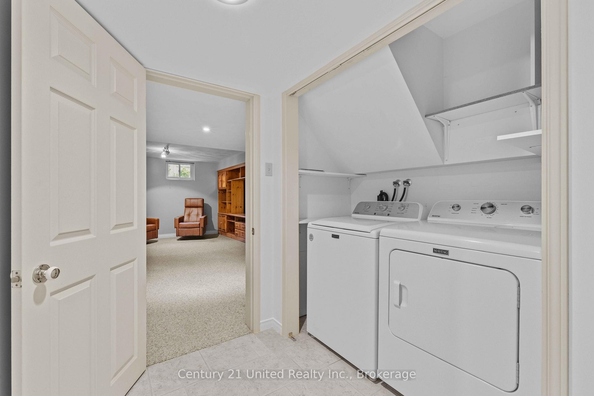 Photo 45 of 1203 Royal Drive, Peterborough, Northcrest Ward 5 — HOMEH