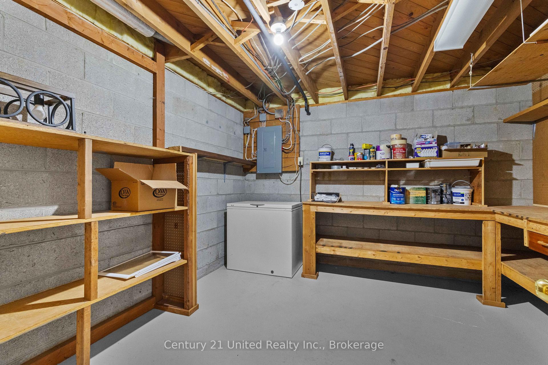 Photo 48 of 1203 Royal Drive, Peterborough, Northcrest Ward 5 — HOMEH