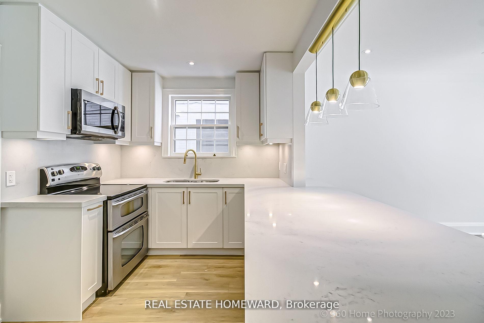 Photo 2 of Unit MAIN, 12 Highbourne Road, Toronto, Yonge-St. Clair — HOMEH