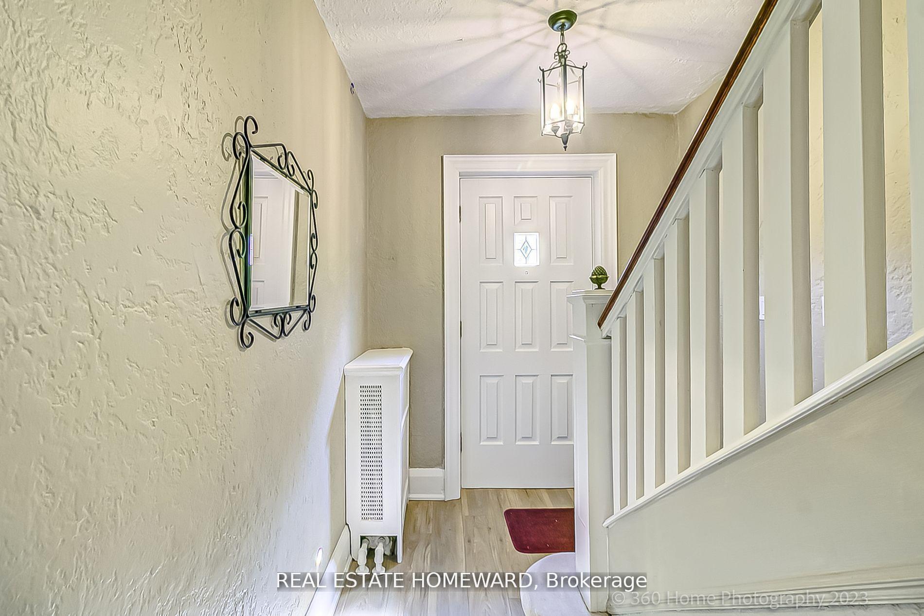 Photo 12 of Unit MAIN, 12 Highbourne Road, Toronto, Yonge-St. Clair — HOMEH