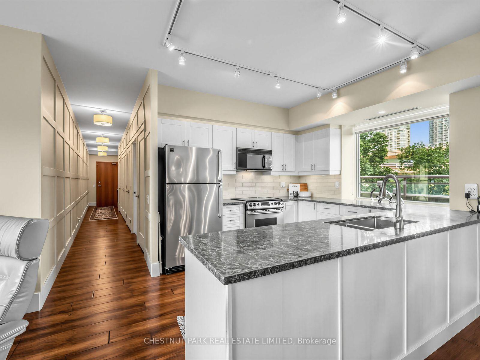 Photo 11 of Unit 318W, 500 Queens Quay, Toronto, Waterfront Communities — HOMEH