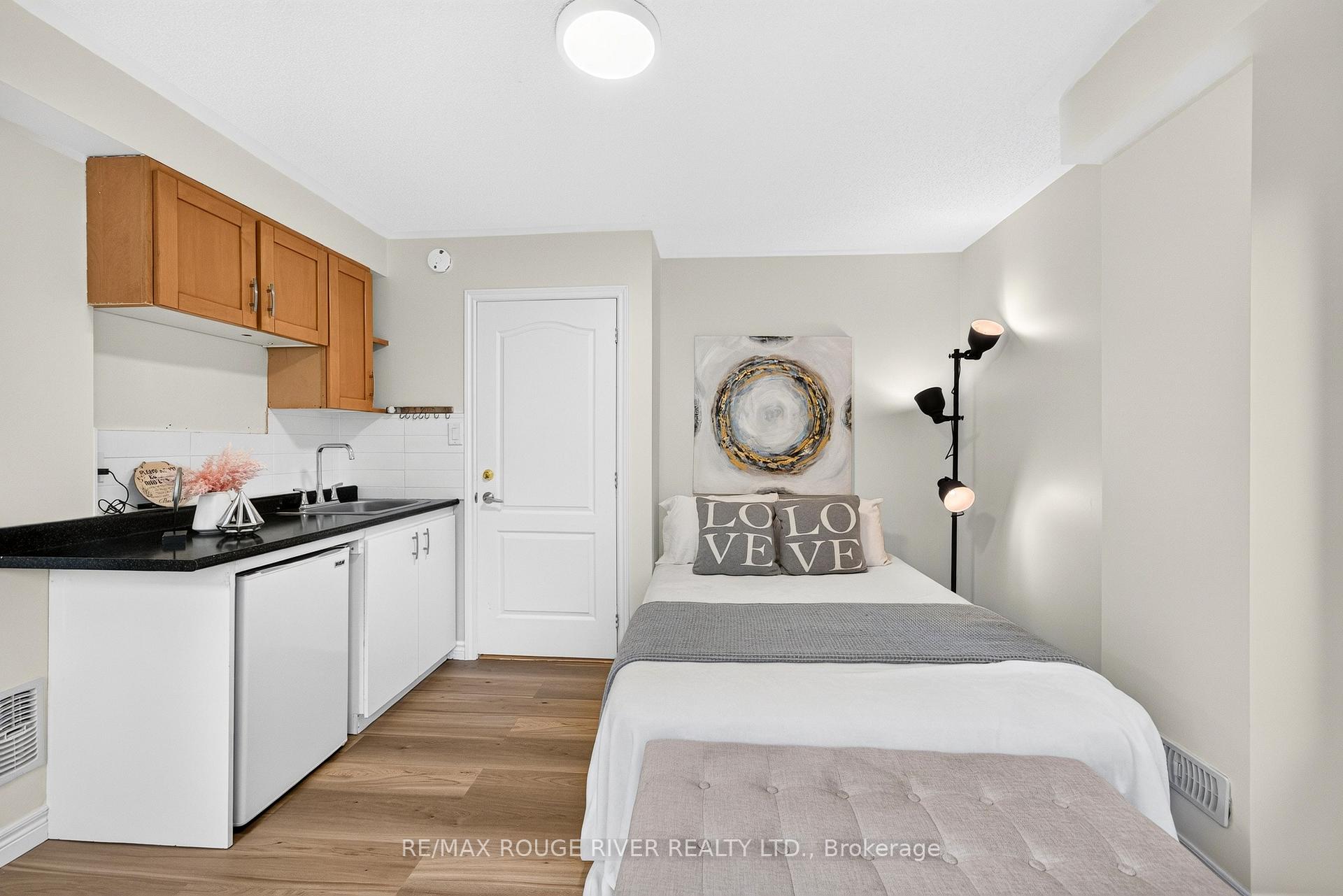 Photo 22 of 1594 Brandy Court, Pickering, Duffin Heights — HOMEH