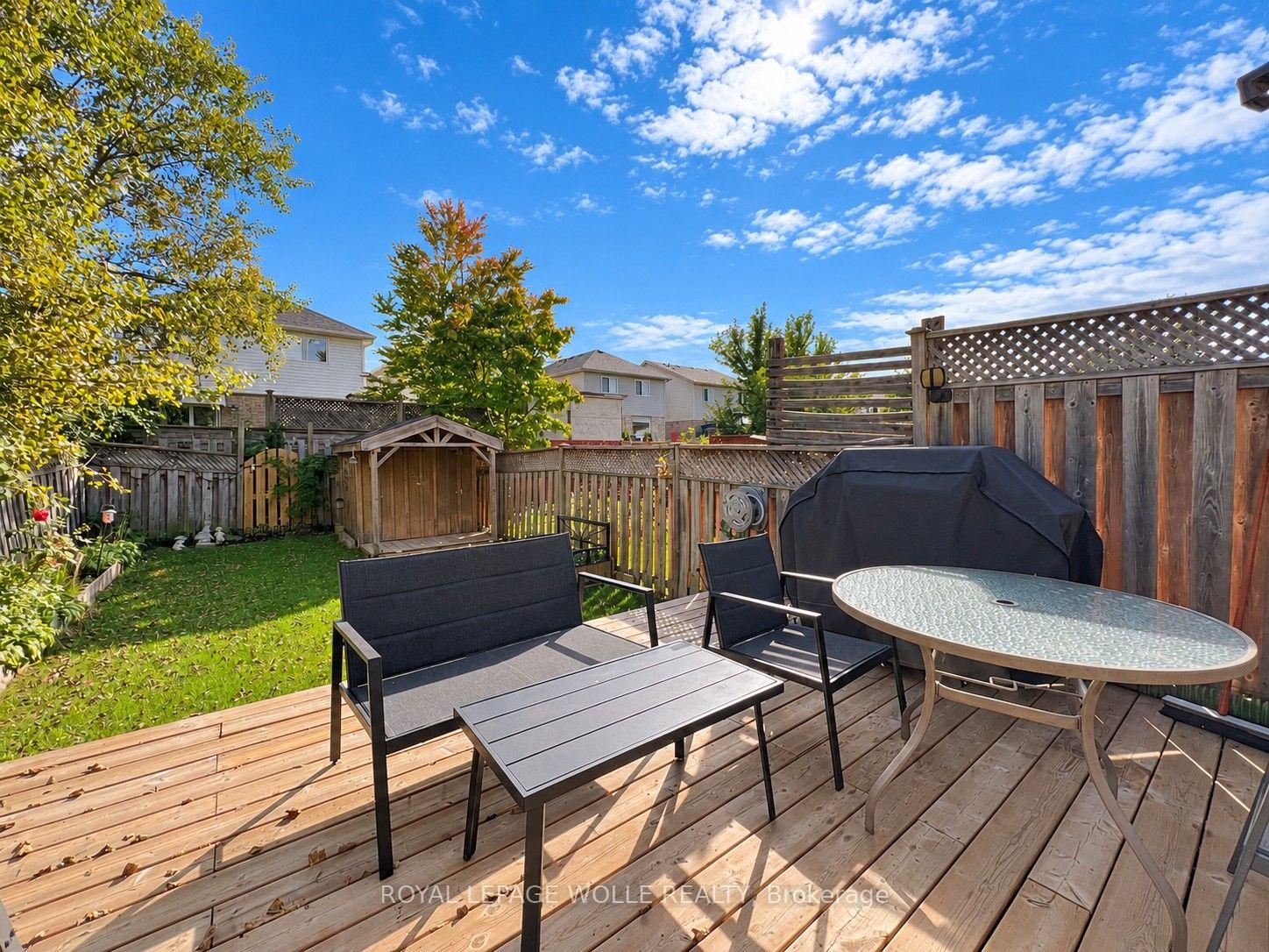 Photo 19 of 208 Activa Avenue, Kitchener, Larentian West — HOMEH