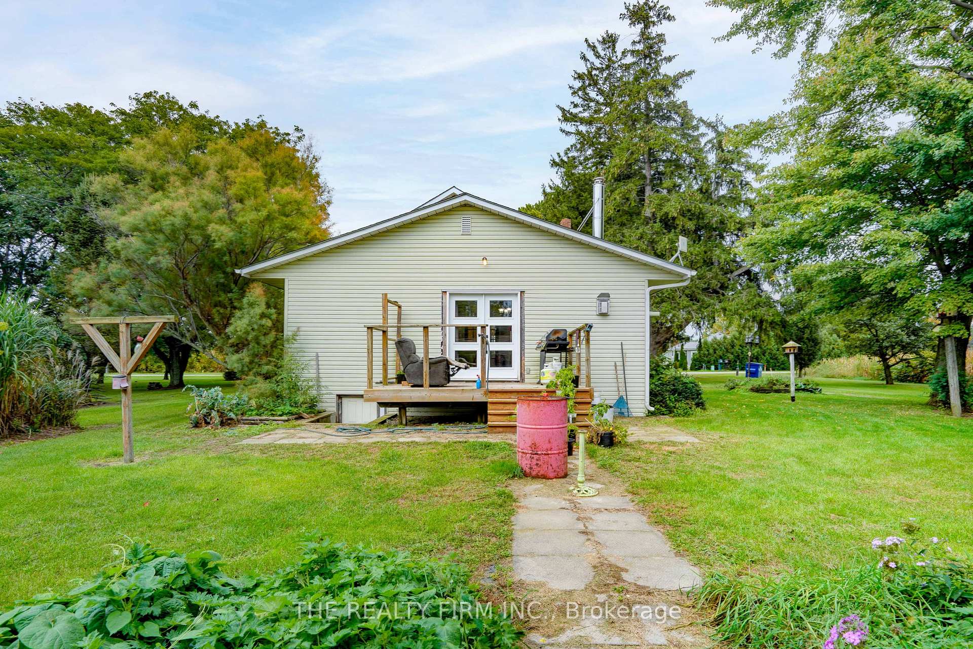 Photo 45 of 695 Cameron Road, Dawn-Euphemia, Dawn Euphemia — HOMEH