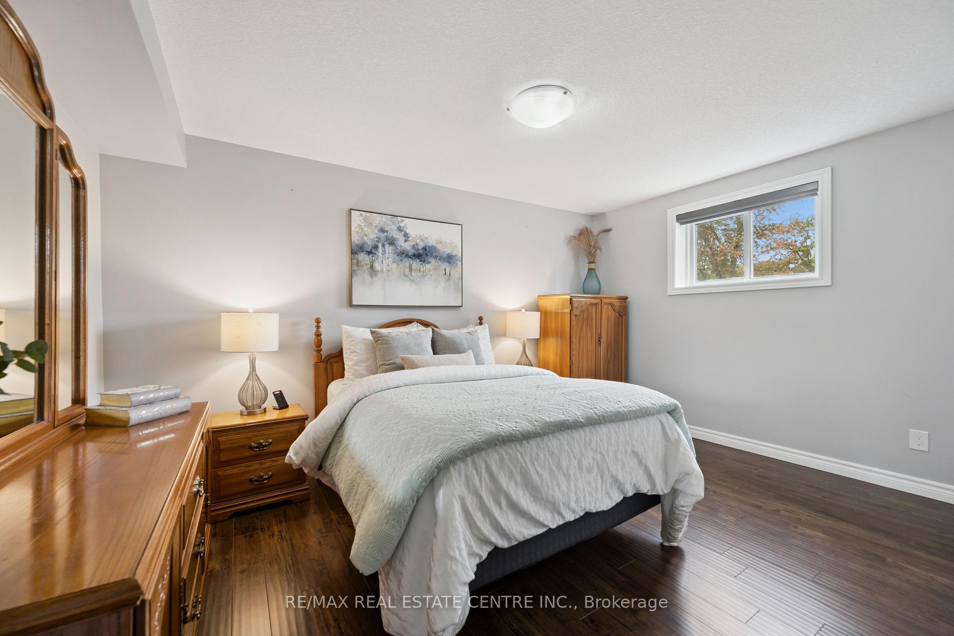 Photo 25 of 1211 Old 8 Highway, Hamilton, Rural Flamborough — HOMEH