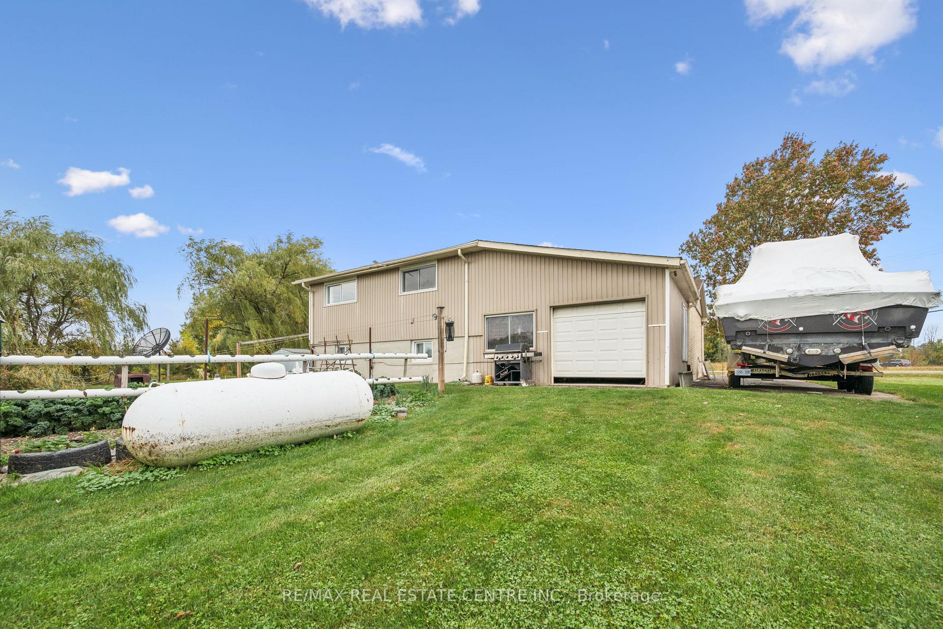 Photo 31 of 1211 Old 8 Highway, Hamilton, Rural Flamborough — HOMEH