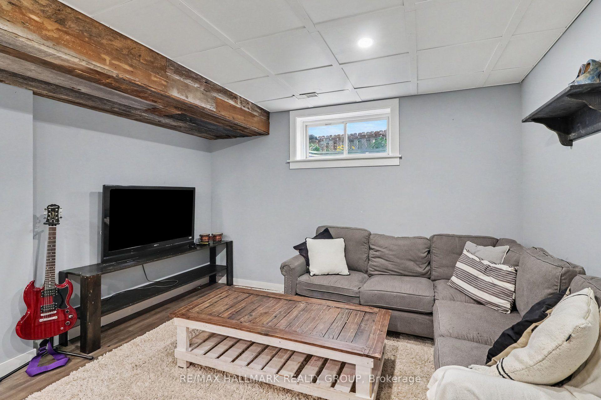 Photo 28 of 25 Tabitha Cres, North Dundas, Chesterville — HOMEH