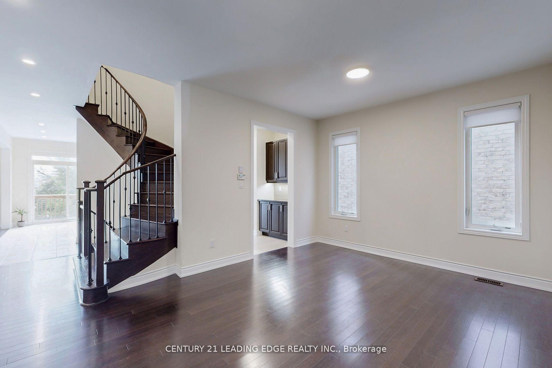 Photo 2 of 49 Gallant Place, Vaughan, Vellore Village — HOMEH