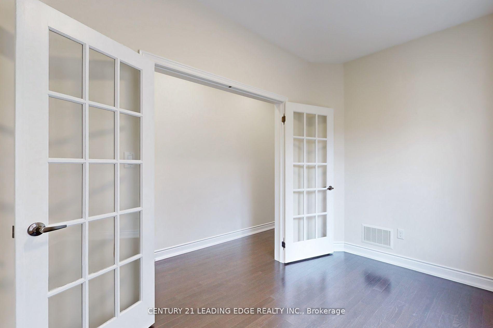 Photo 14 of 49 Gallant Place, Vaughan, Vellore Village — HOMEH