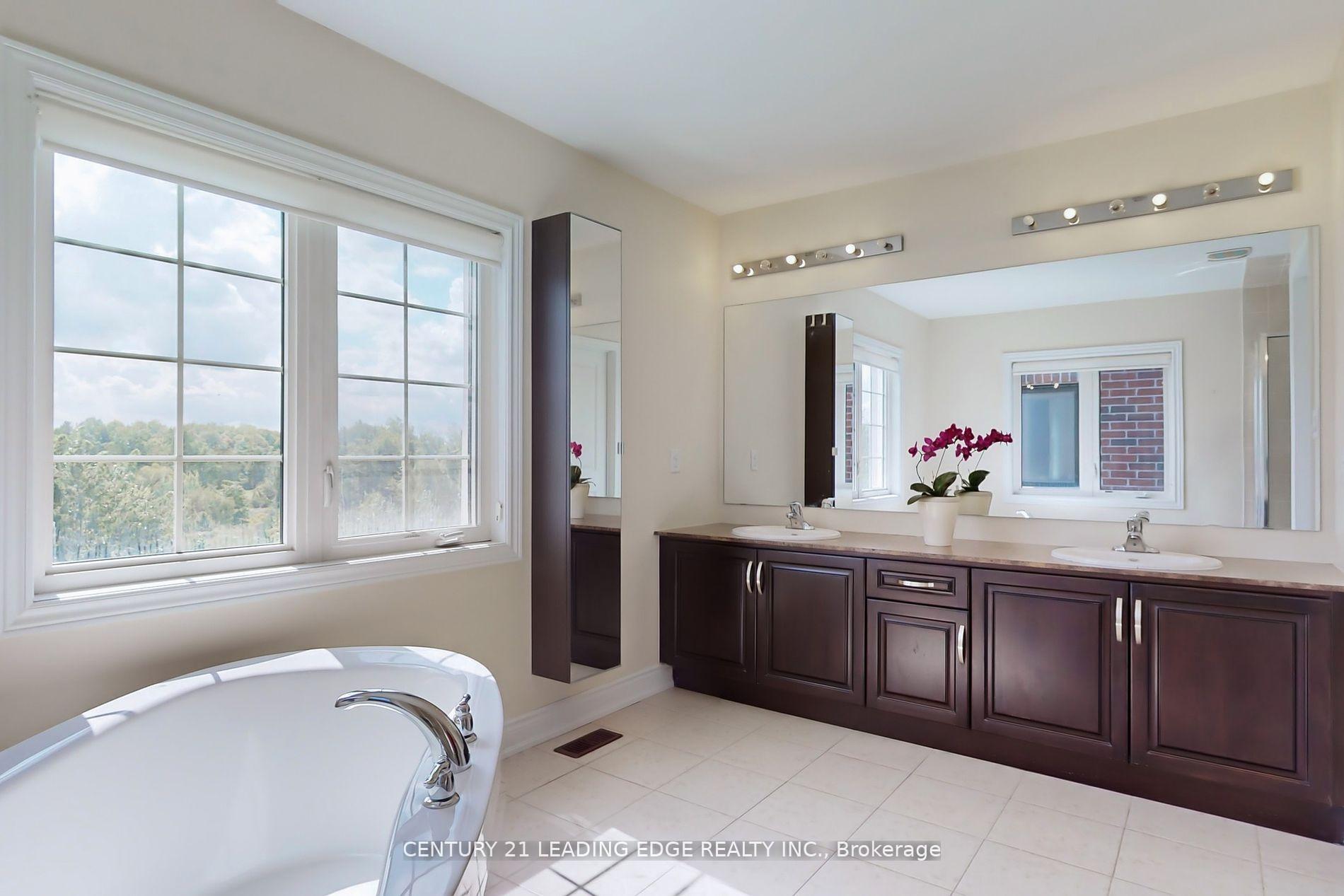Photo 19 of 49 Gallant Place, Vaughan, Vellore Village — HOMEH