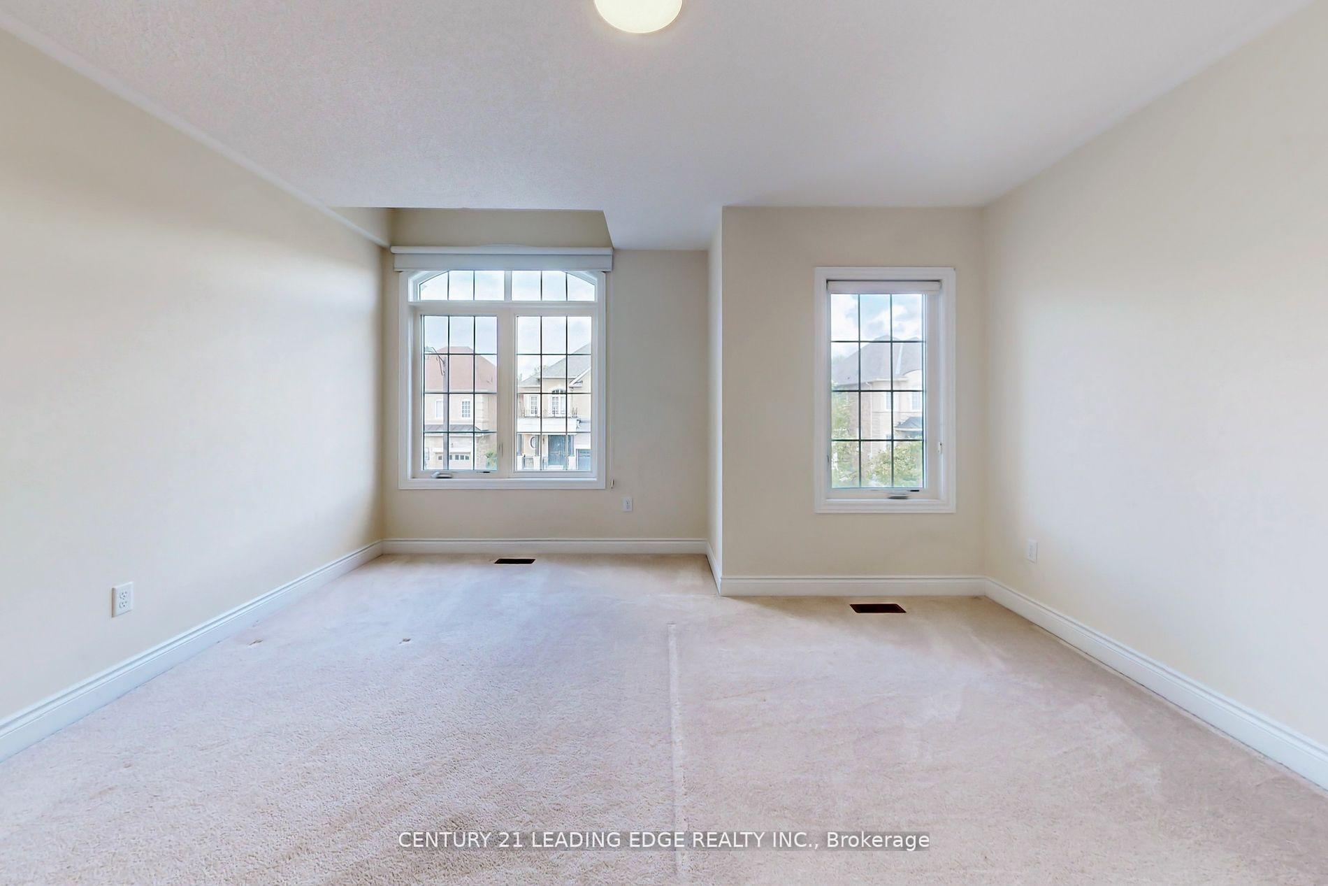 Photo 25 of 49 Gallant Place, Vaughan, Vellore Village — HOMEH