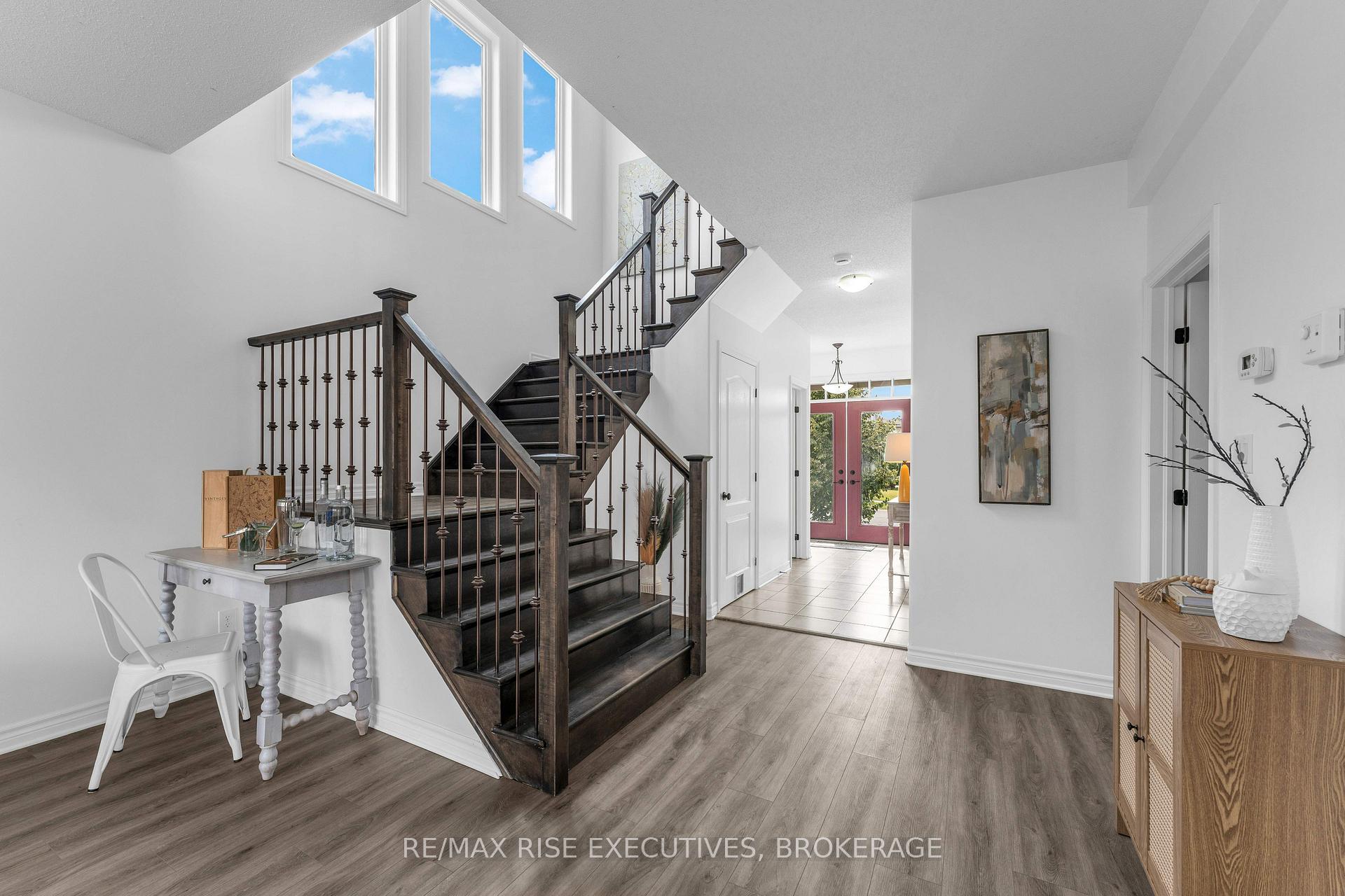 Photo 5 of 1704 Reginald Bart Drive, Kingston, Kingston East (Incl Barret Crt) — HOMEH