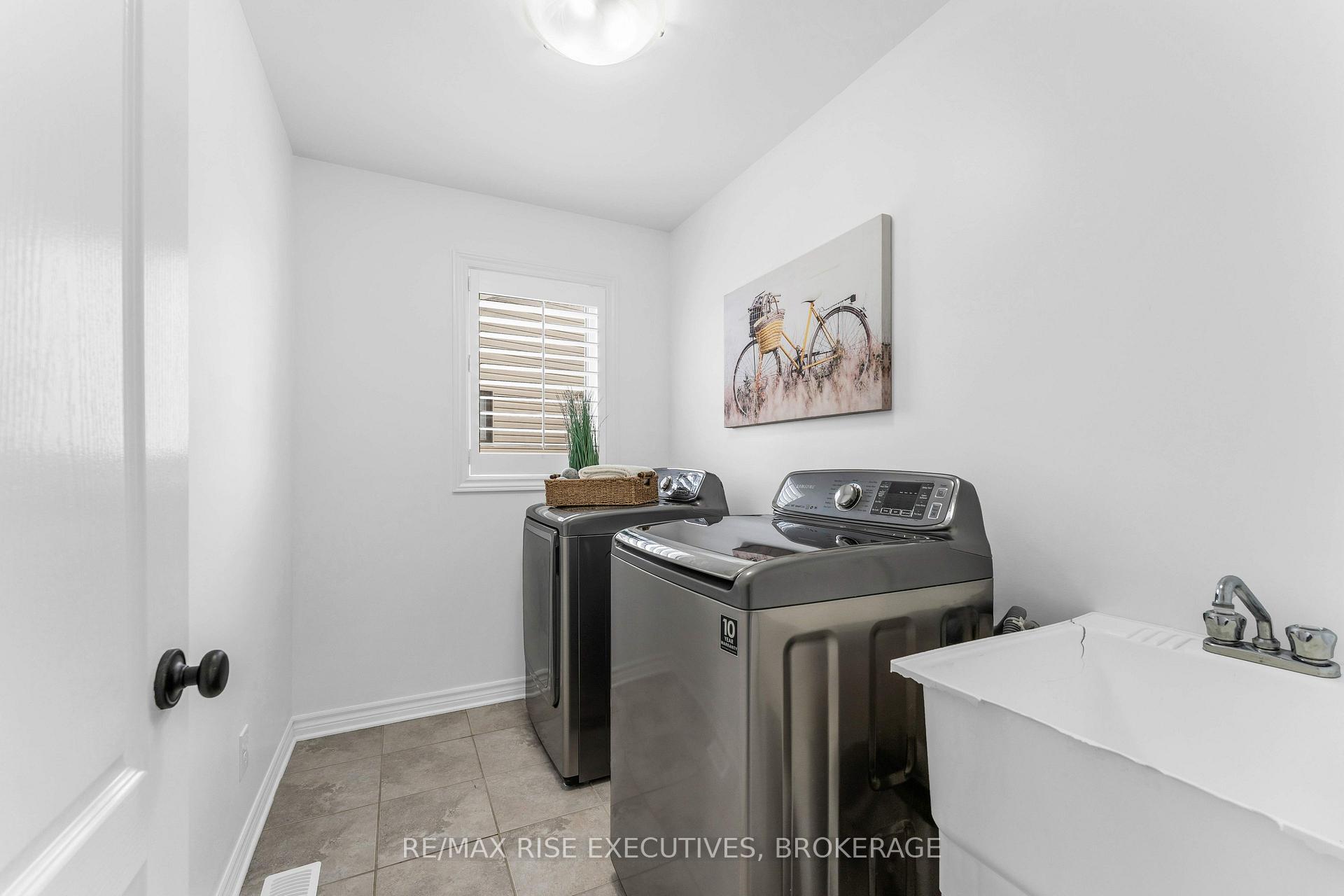 Photo 32 of 1704 Reginald Bart Drive, Kingston, Kingston East (Incl Barret Crt) — HOMEH