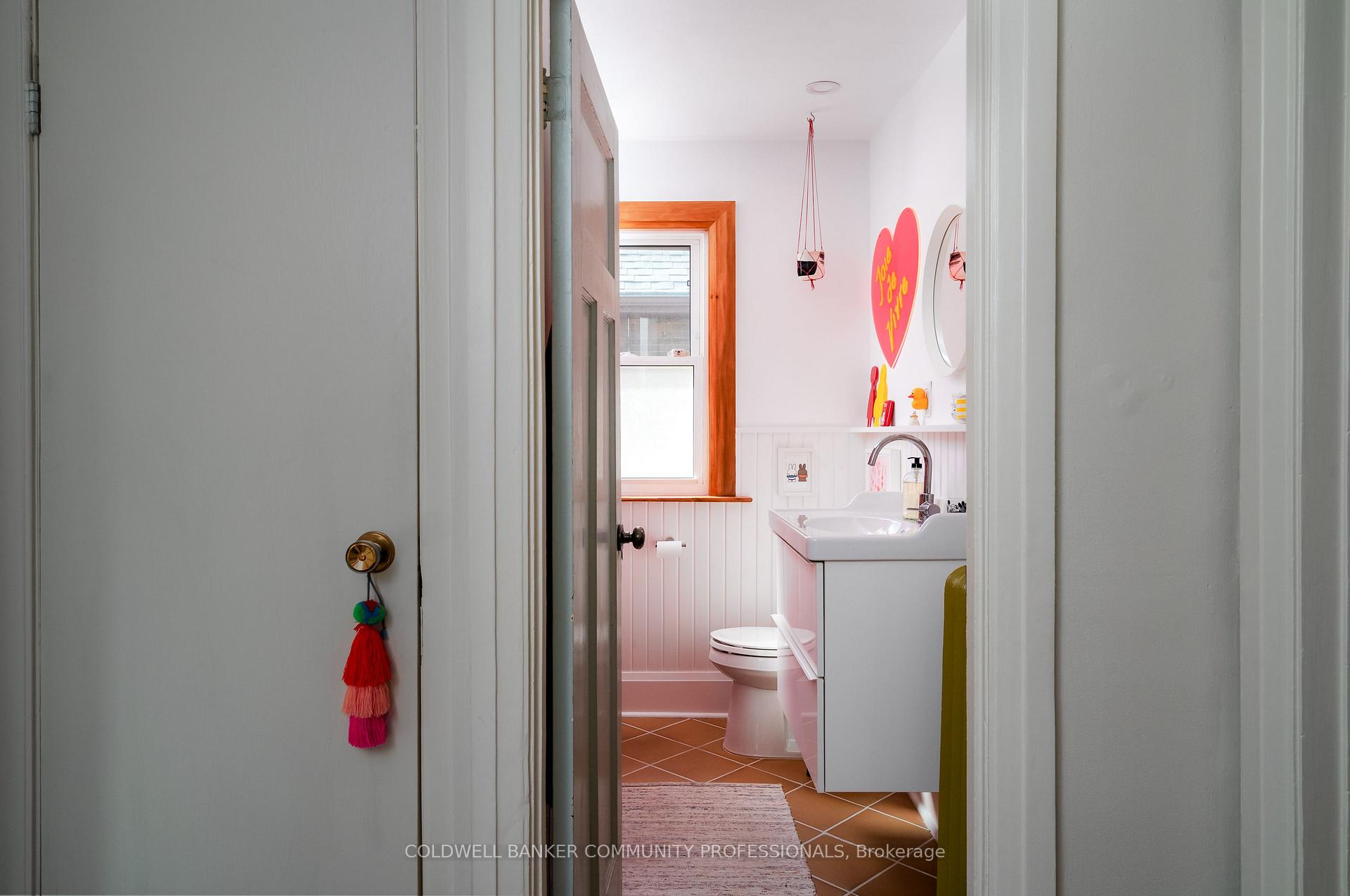 Photo 27 of 14 Prospect Street S, Hamilton, Stipley — HOMEH