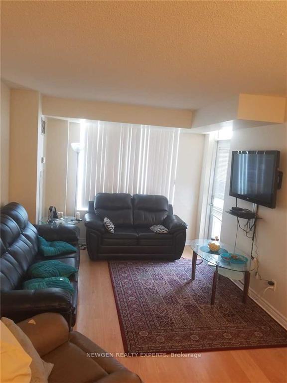 Photo 3 of Unit 805, 310 Burnhamthorpe Road W, Mississauga, City Centre — HOMEH