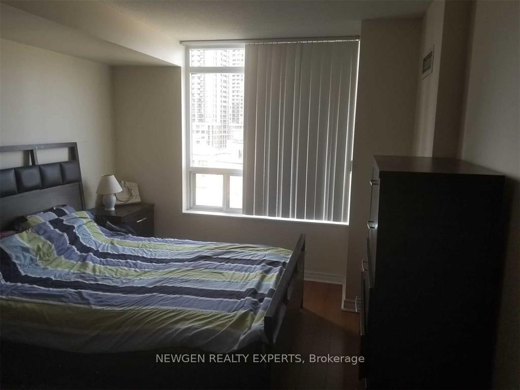 Photo 7 of Unit 805, 310 Burnhamthorpe Road W, Mississauga, City Centre — HOMEH
